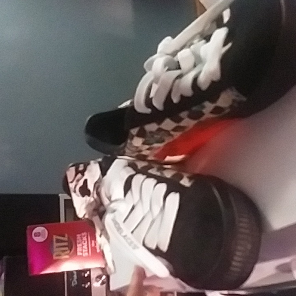 Sneakers